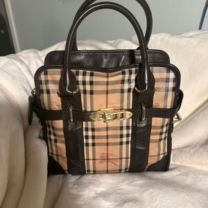 Burberry Minford bag